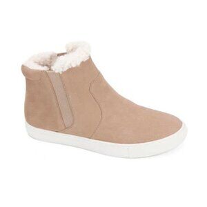 GENTLE SOULS CARTER COZY SNEAKER IN MUSHROOM Size 10